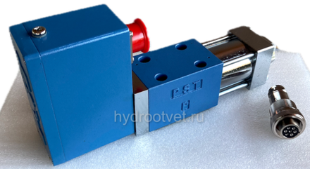 MOOG D633 аналог - SFZ141 - Сервоклапан Ду6 прямого управления типа прямой электропривод с Z = прямое управление сервозолотником, притычная поверхность по ISO 4401-03 (аналог Duplomatic DXJ3). Со встроенной электроникой