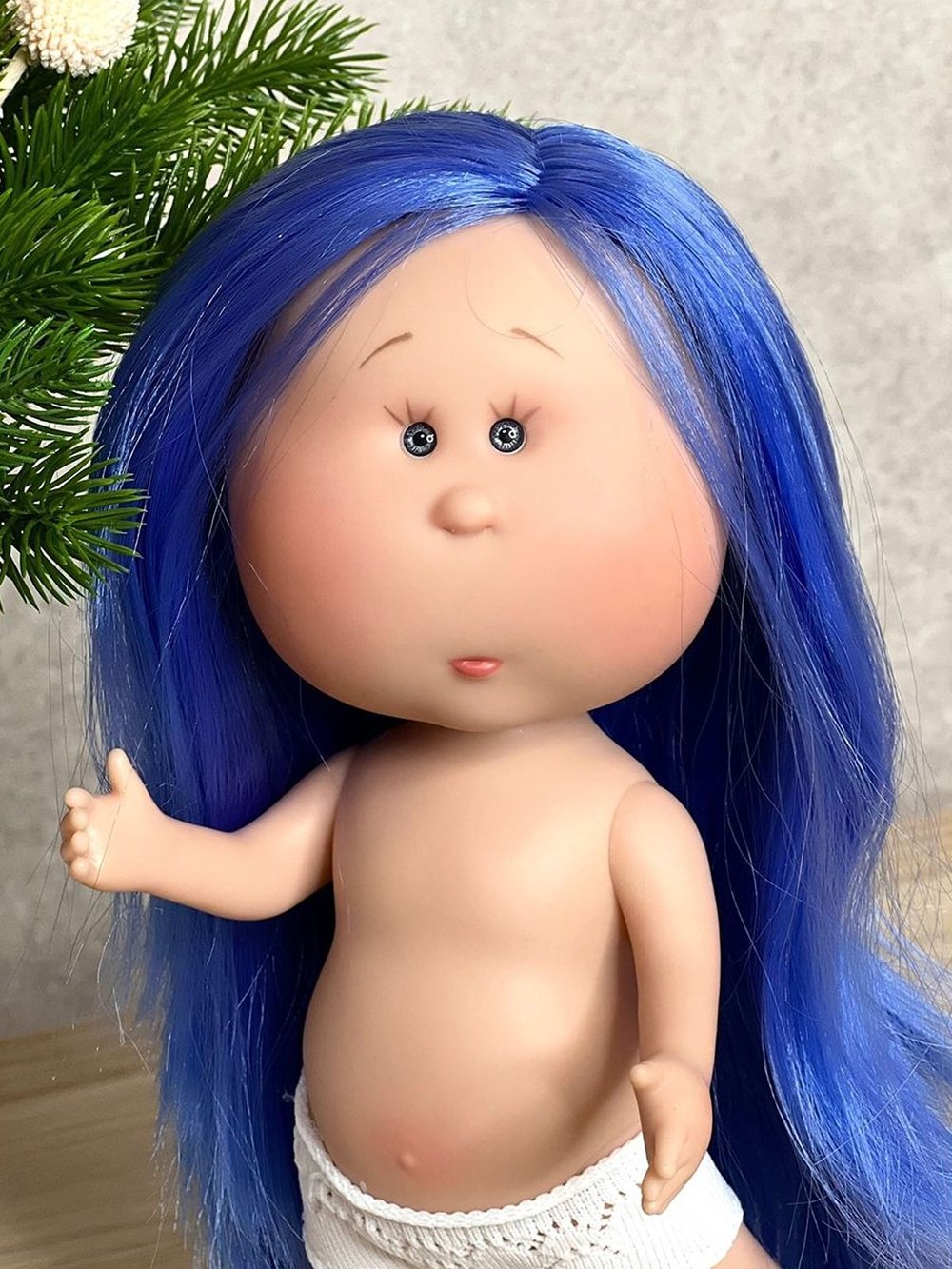 Кукла Nines виниловая 30см MIA без одежды (3000W15A1)