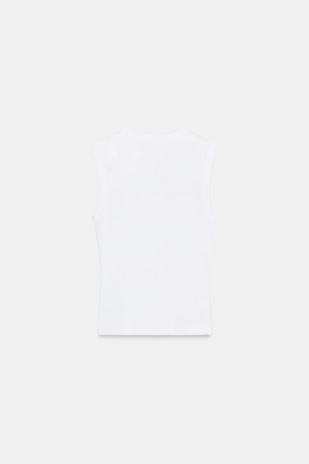 ZARA ХЛОПКОВАЯ ФУТБОЛКА С V-ОБРАЗНЫМ ВЫРЕЗОМ, БЕЛЫЙ