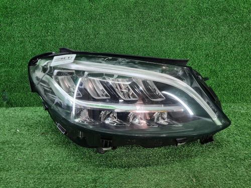 Фара правая Mercedes C w205 (2018-2023) LED