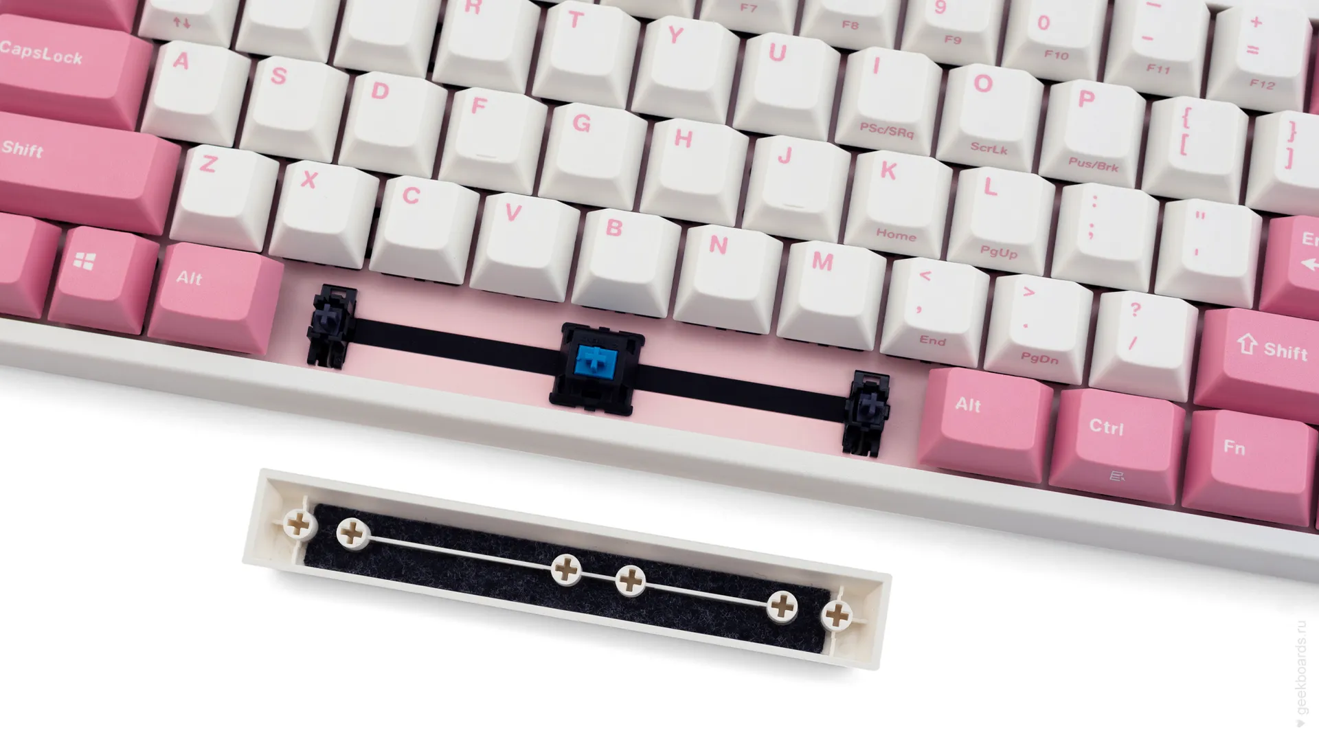 Leopold FC660M PD Light Pink — купить на сайте профессиональных клавиатур  Geekboards