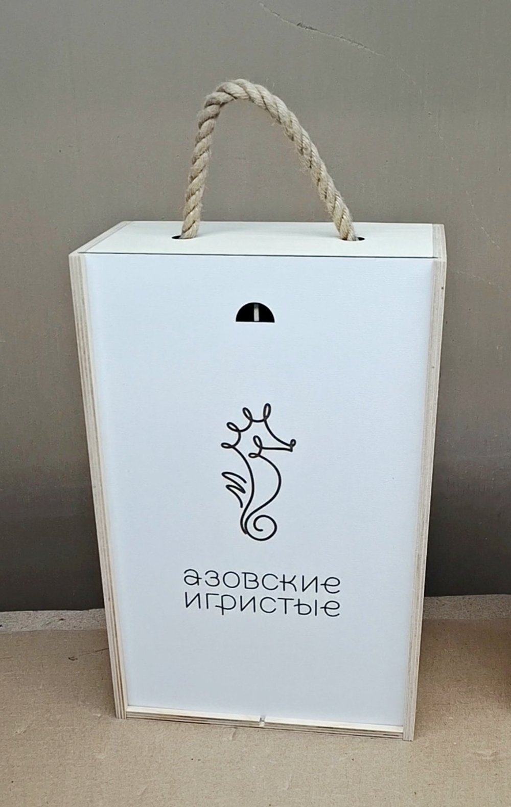 Короб винный деревянный серия "ЛОГОТИП" №2 (тип 3), на 2 бутылки