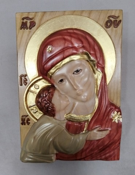 Деревянная икона пресвятой Богородицы