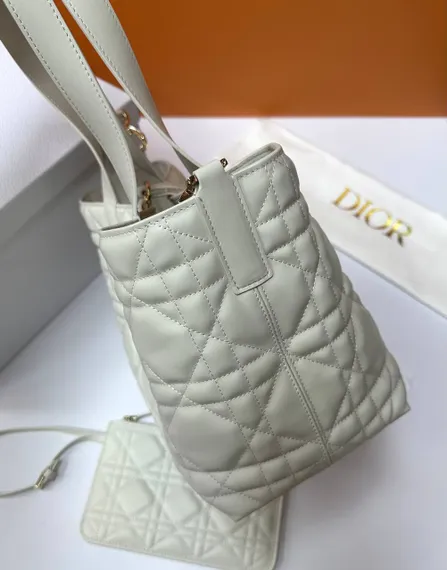 Сумка Dior Toujours, белый