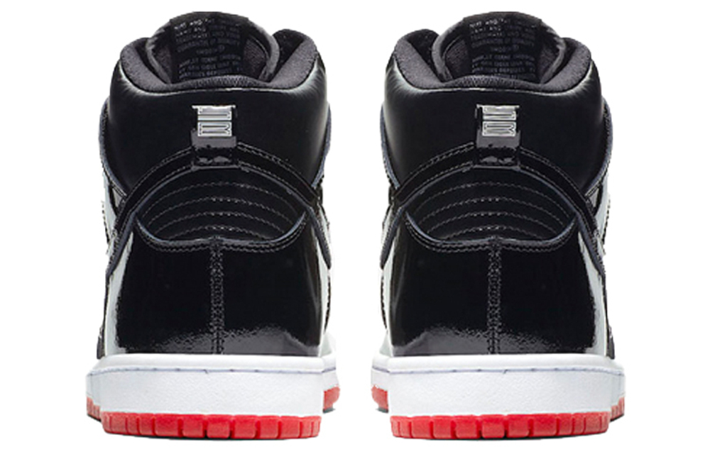 Кроссовки Nike Dunk Sb Bred