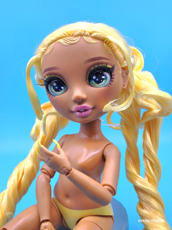 Кукла Рейнбоу Хай Sunny Madison