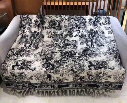 Плед Dior 140х140 см