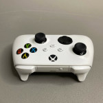 Игровая приставка Microsoft Xbox Series S 512 ГБ SSD, без игр, белый/черный