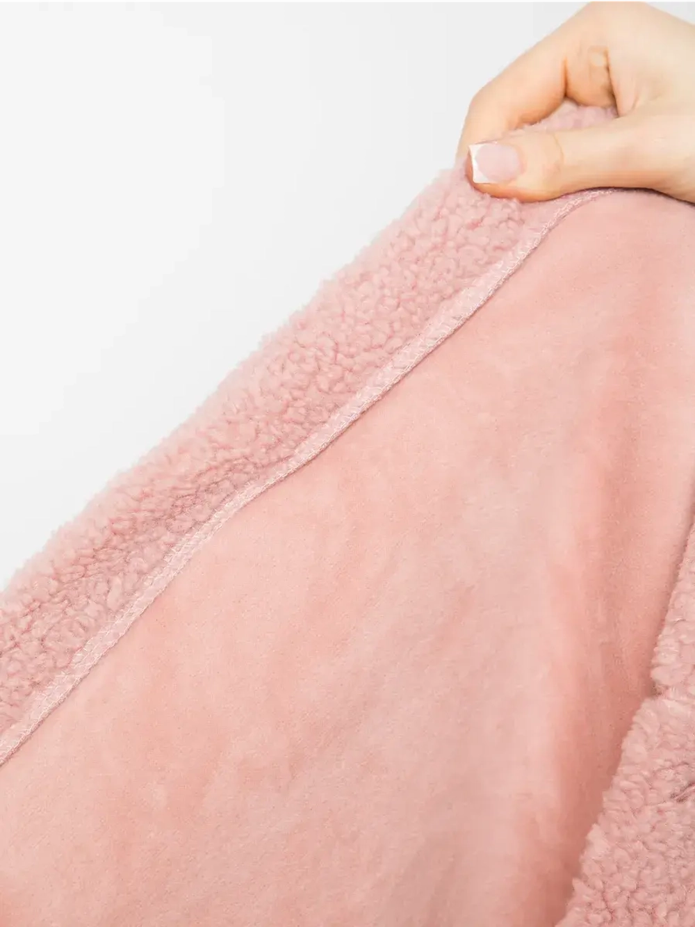 Толстовка плюшевая с капюшоном