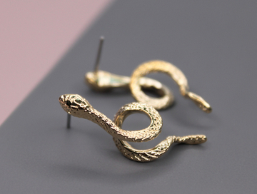 Швенза змея позолота 33х12 мм