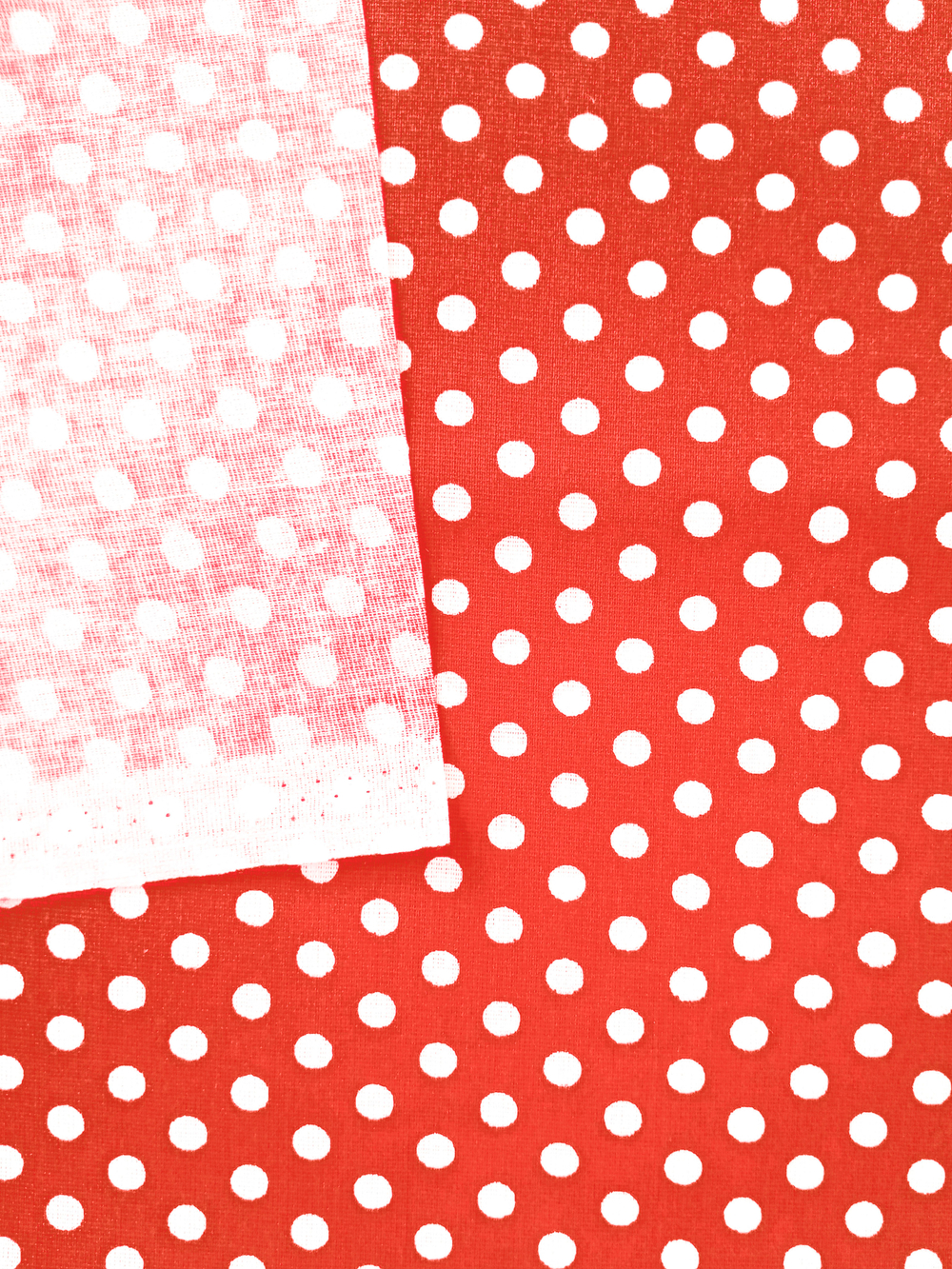 Ткань бязь плательная, рис. " Горох 6 мм", ширина 150 см, арт. 031