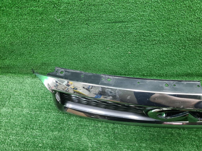 Решетка радиатора Infiniti QX50 2 (2017-н.в.)