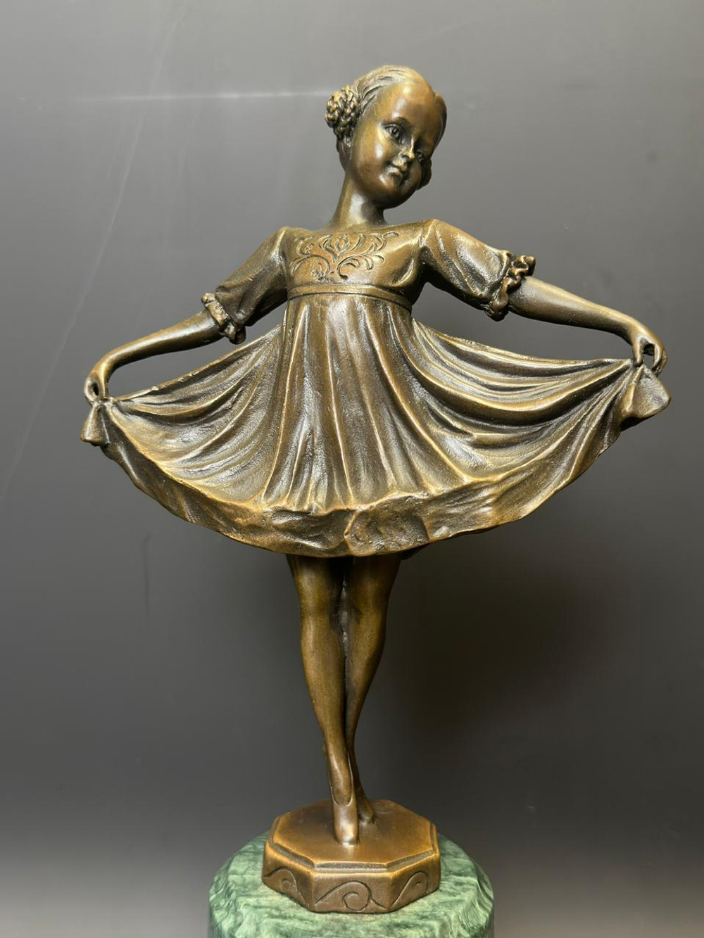 Бронзовая статуэтка «Маленькая танцовщица»