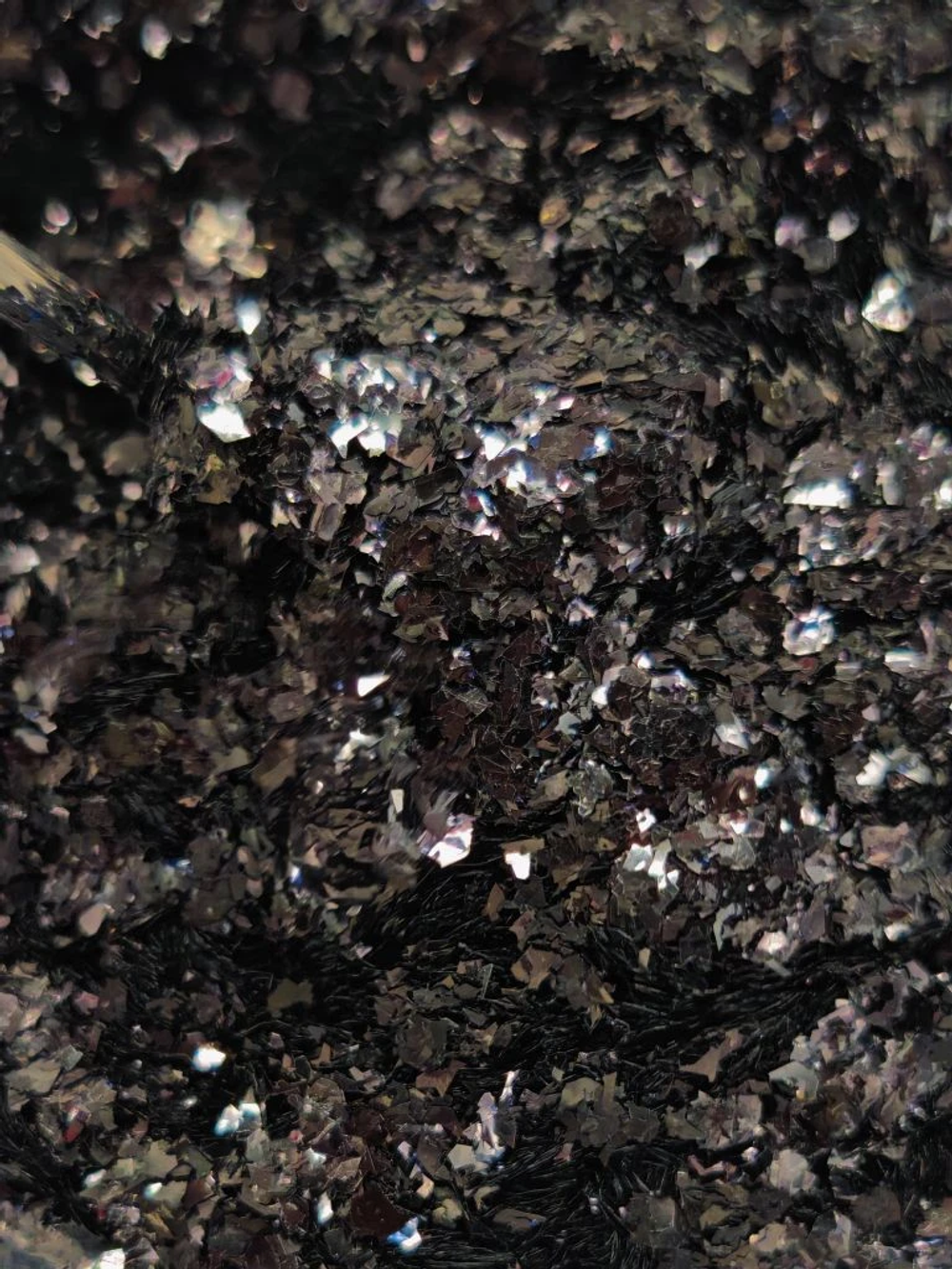 Хлопья - слюда 88302 Чёрный прозрачный глянец - для литья изделий и творчества