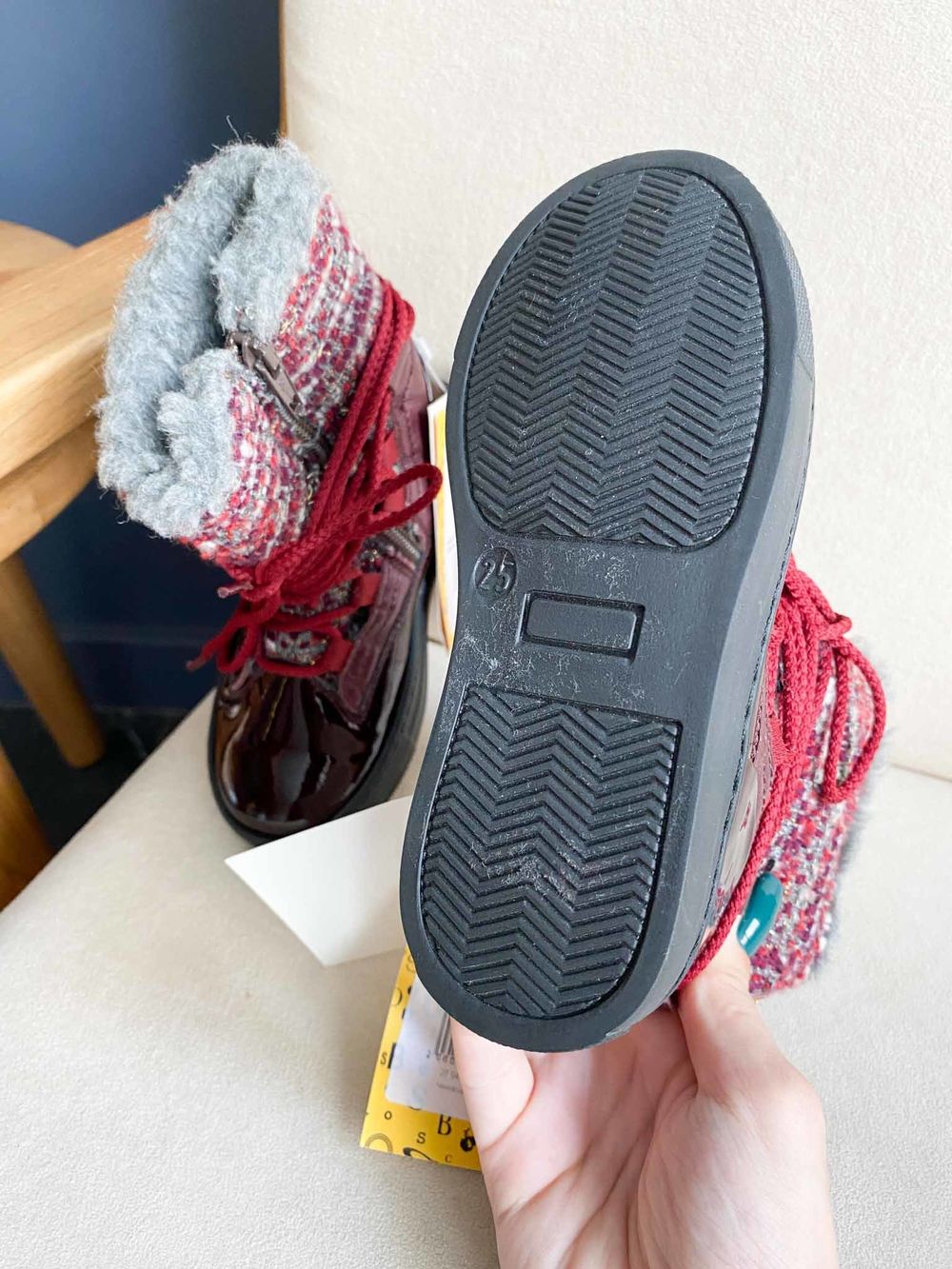 Новые ботинки Cherie, 25