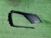 Накладка переднего бампера правая Hongqi HS5 19-нв