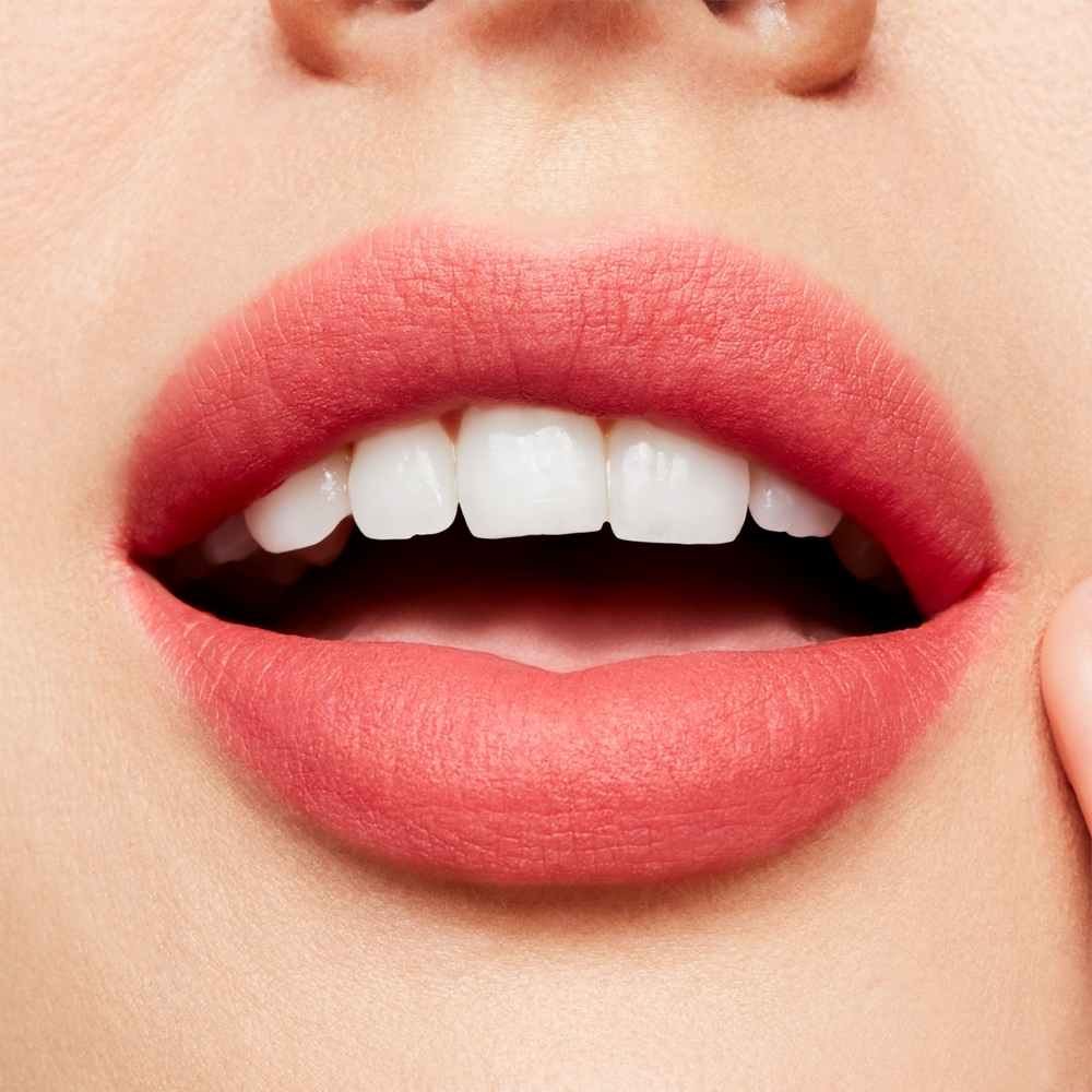 MAC Cosmetics Powder Kiss Liquid Lipcolour - жидкая матовая помада, 5 ml