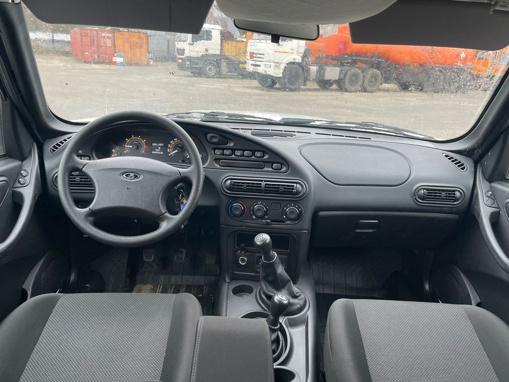 LADA Niva Travel Classic 24 1.7 80hp 5MT