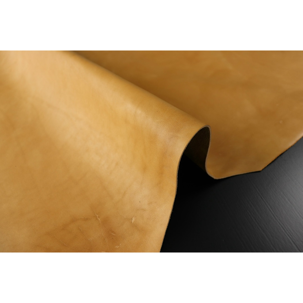 1,3-1,5 Кожа лицевая Темно-бежевая с отделкой Oil Wax