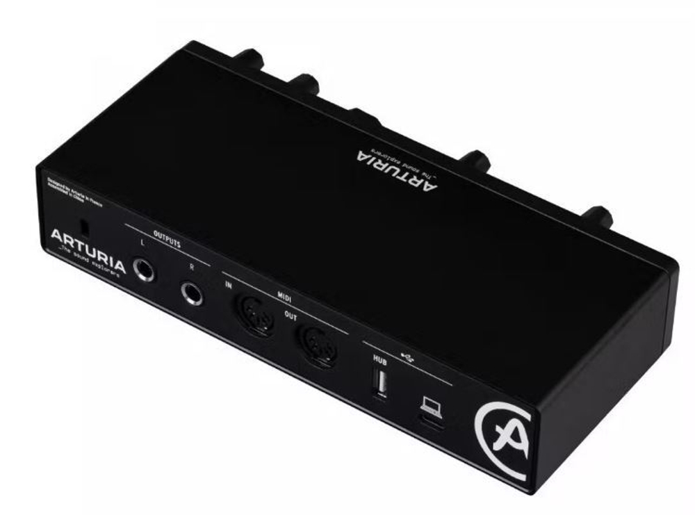 Аудиоинтерфейс  Arturia MiniFuse 2 Black