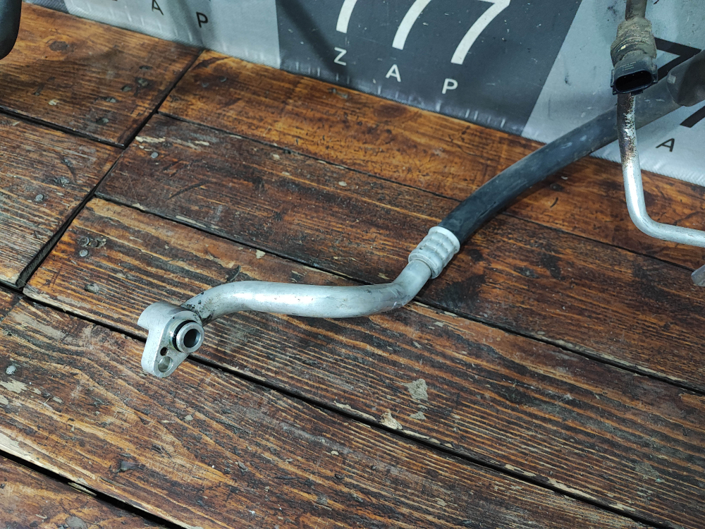 Трубка кондиционера Chery Tiggo 8 Pro Max 22-нв Б/У Оригинал 301000932AA