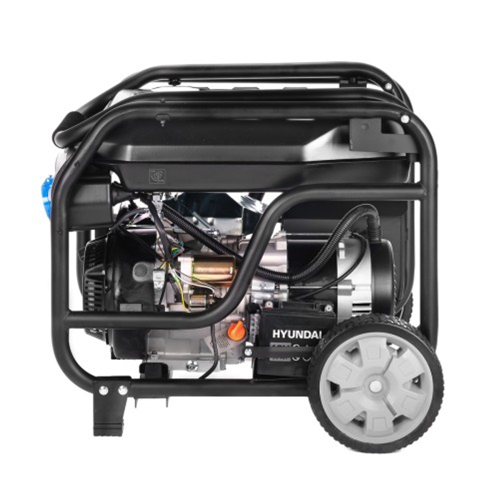 Генератор бензиновый HYUNDAI HHY  7050FE с колесами HHY 7050FE