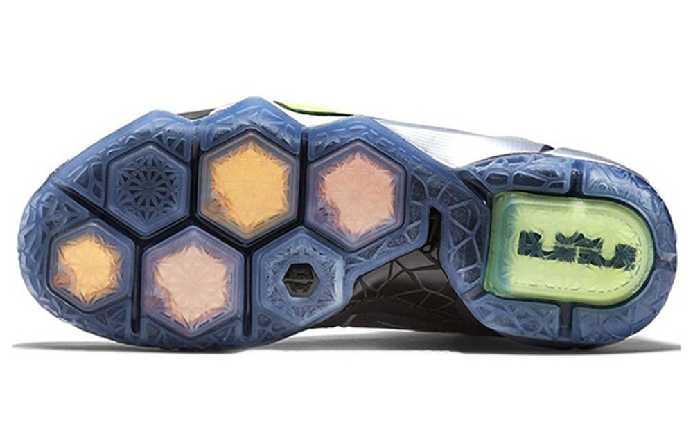Кроссовки Nike Lebron 12 Flight