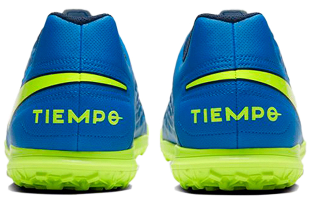 Кроссовки Nike Legend 8 Club Tf-