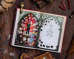 Harry Potter and the Philosopher's Stone: MinaLima Edition