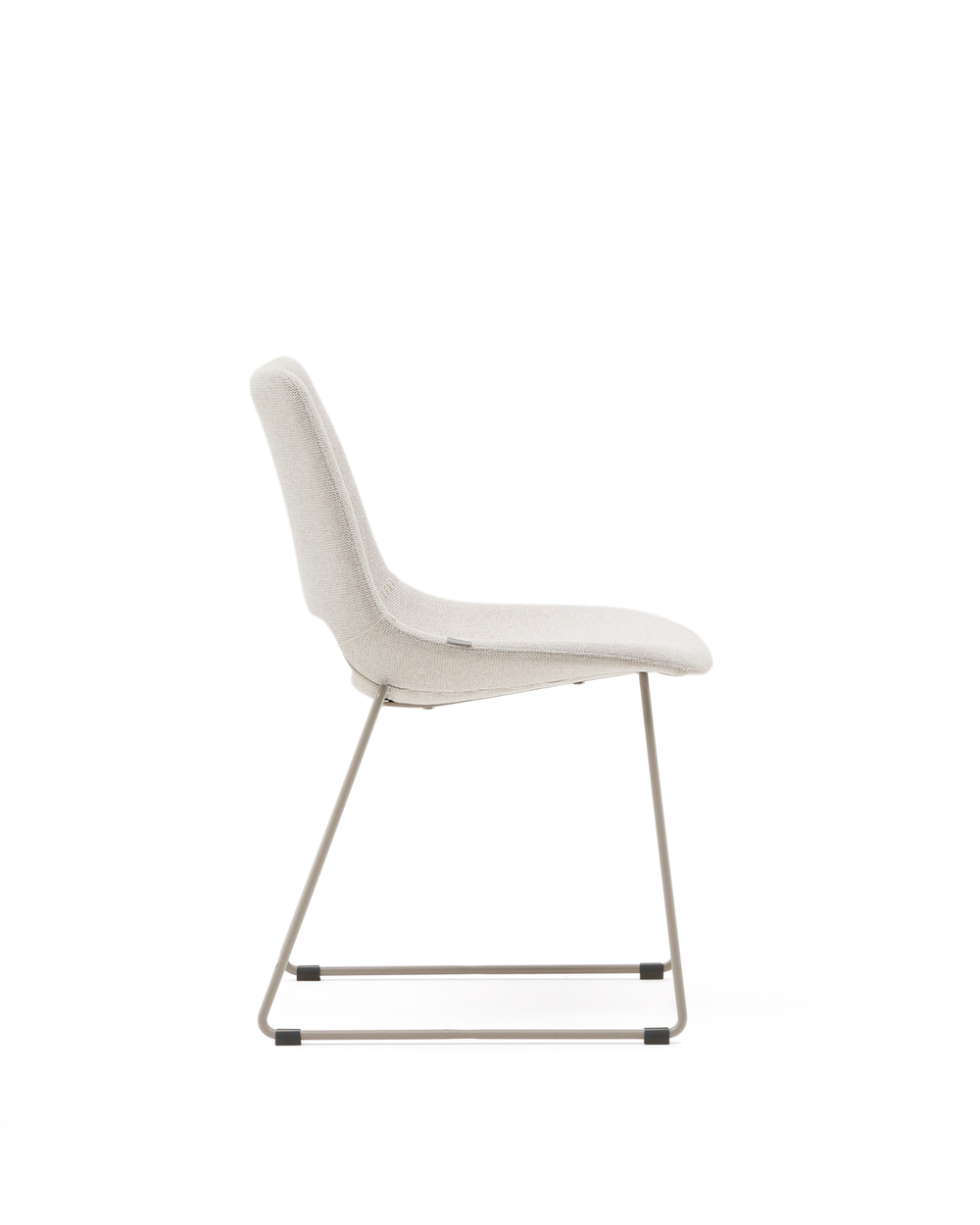 Стул Zahara бежевого цвета со стальными ножками