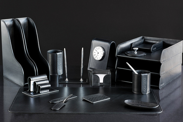 Настольный набор для руководителя 17 предметов из кожи Full Grain Black