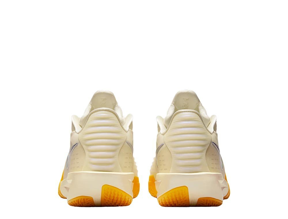 Баскетбольные кроссовки Nike GT Cut 3 Turbo Coconut Milk/Amarillo/Chrome shoes