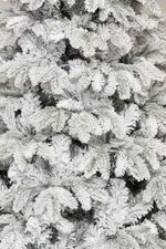 Заснеженная елка с гирляндой «Камчатская» холодный свет (Литая+пвх) 210 см / 2,1 м