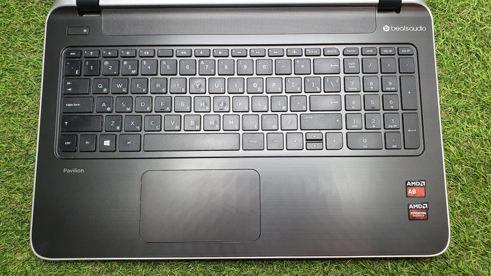 Ноутбук HP A8/6Gb/ M260 2Gb/FHD/Pavilion 15-p204ur (L1S79EA)/Windows 10