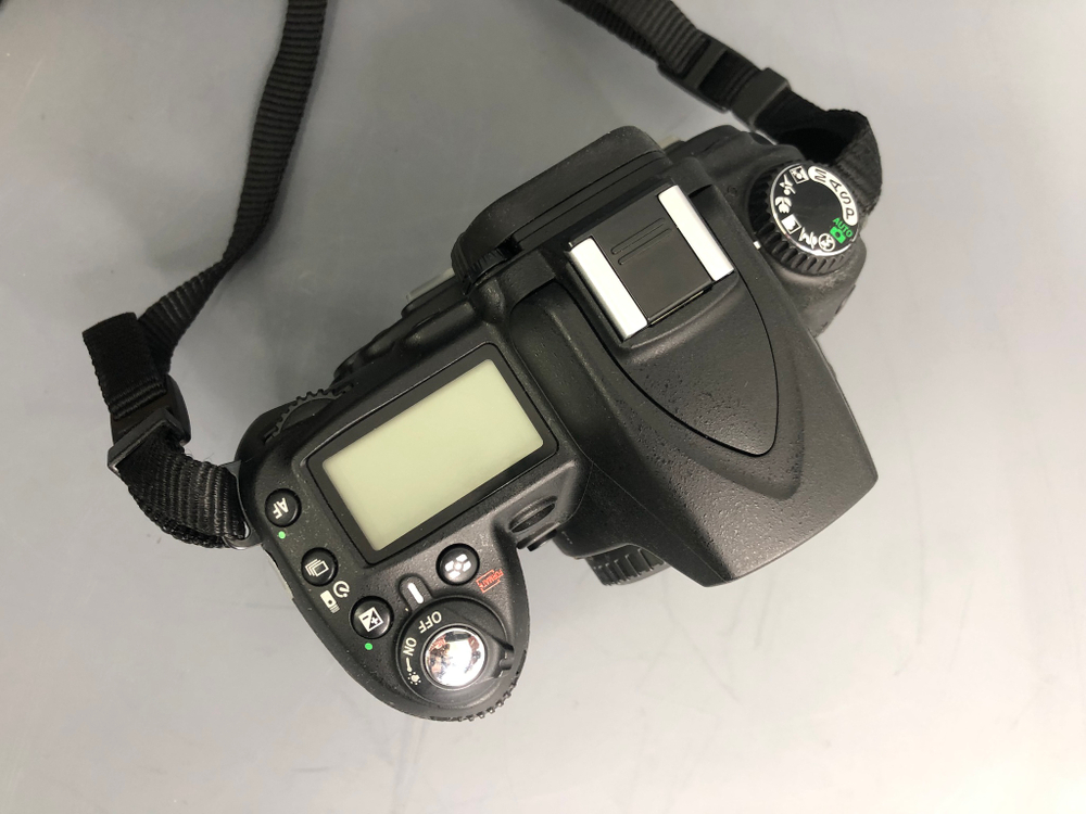 Nikon D90 860 кадров
