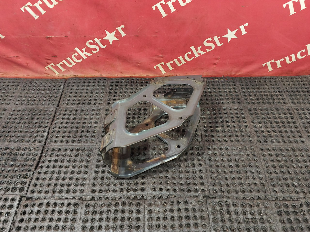 Кронштейн бака AdBlue 2019г.