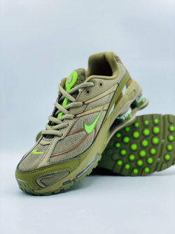 Кроссовки NIKE SHOX SUPREME