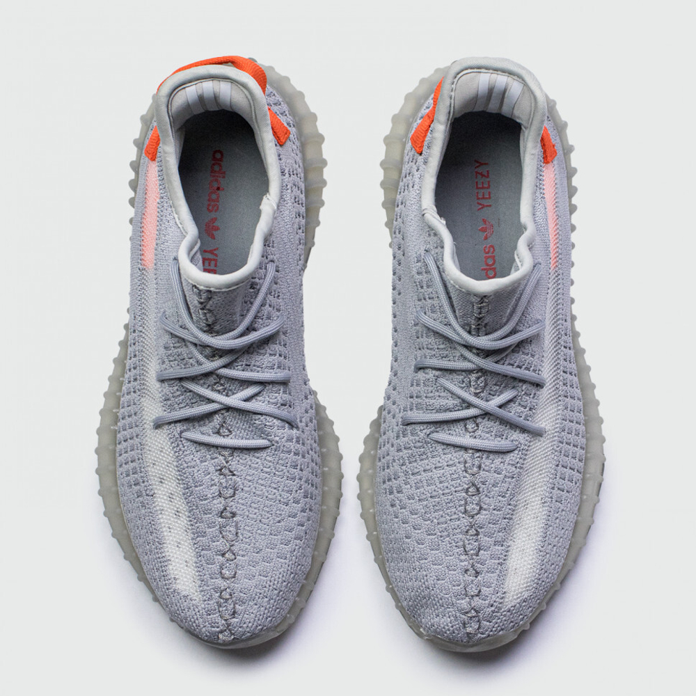 кроссовки Adidas Yeezy 350 boost v2 Tail Light Wmns