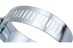 Хомуты Зубр ЭКСПЕРТ оцинкованные просечная лента 12мм 29-47мм 4 шт 37805-029-47-4