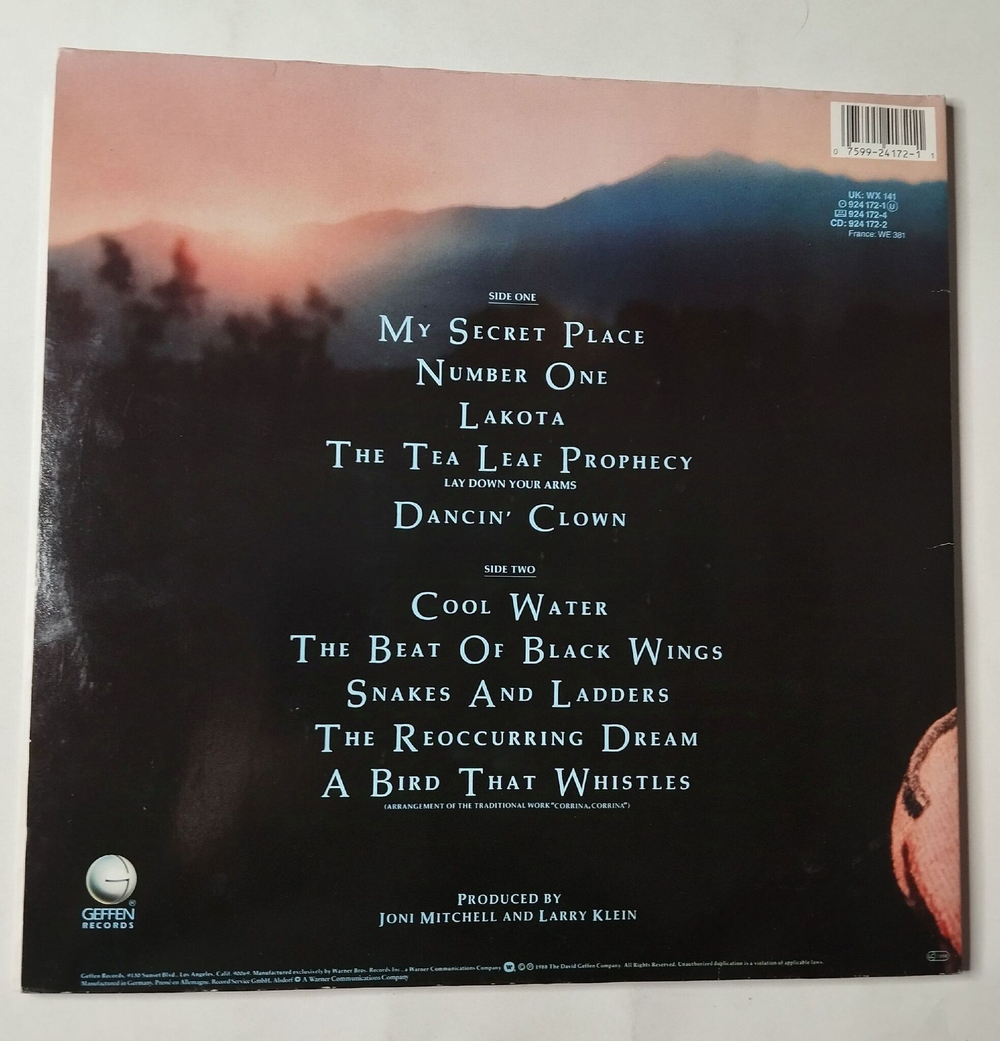 Винтажная виниловая пластинка LP Joni Mitchell Chalk Mark In A Rain Storm (Germany 1988)