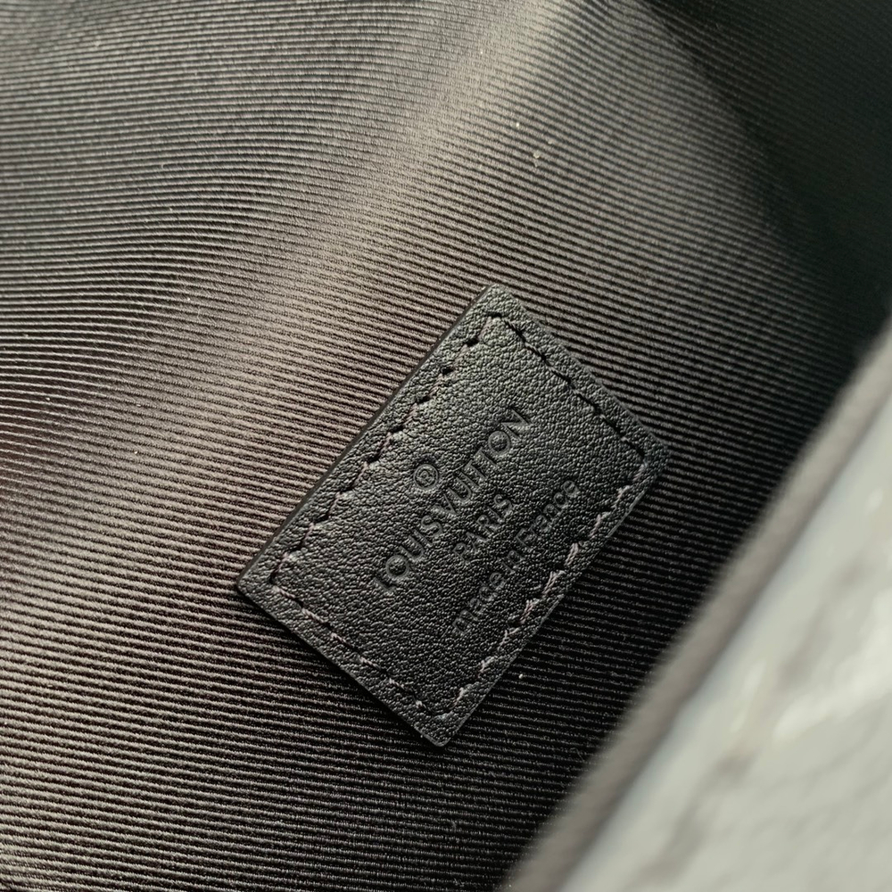 Louis Vuitton Vertical Trunk Wearable Wallet
