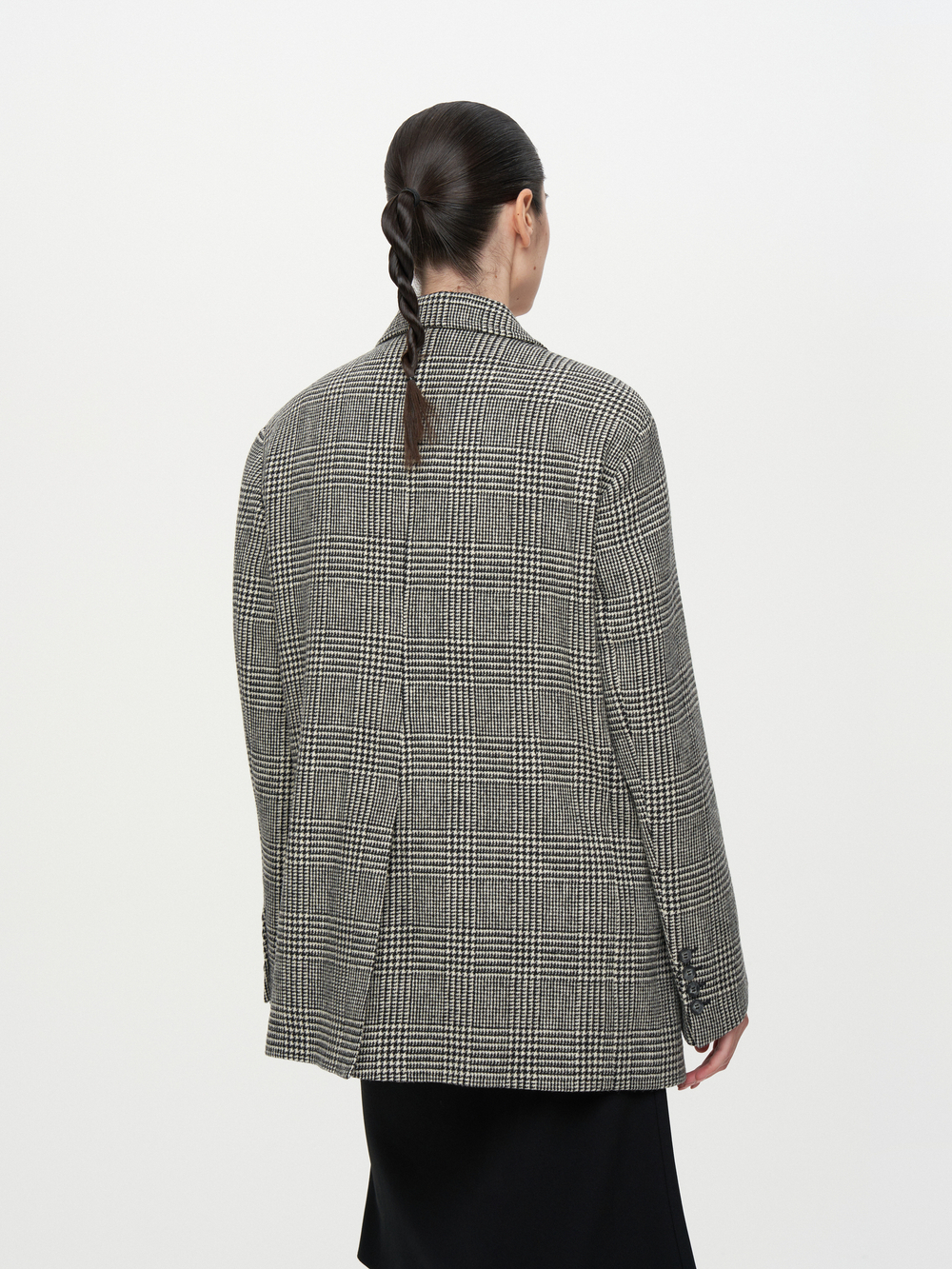 Жакет однобортный прямого силуэта