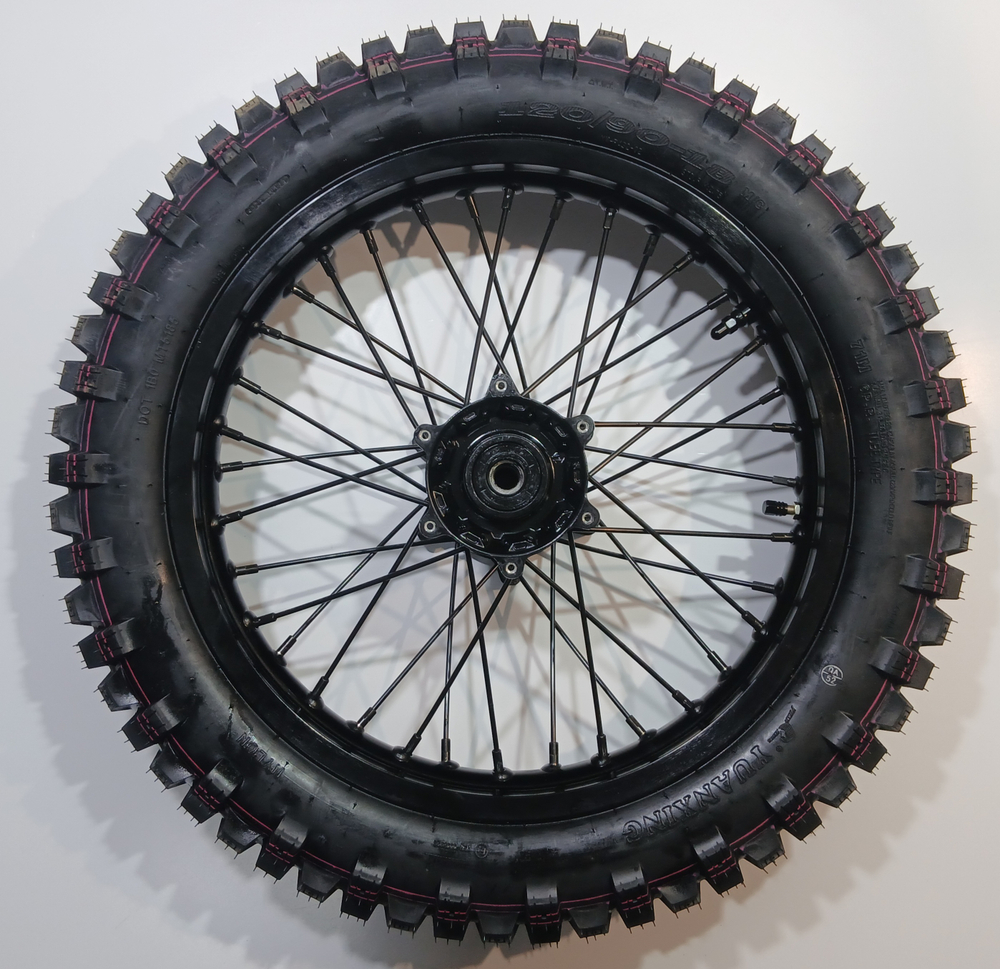 Колесо заднее в сборе 120/90-18 под ось Ф17мм Мотоцикл Kews K16