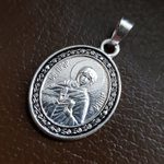 Нательная именная икона святая Анна с серебрением кулон с молитвой