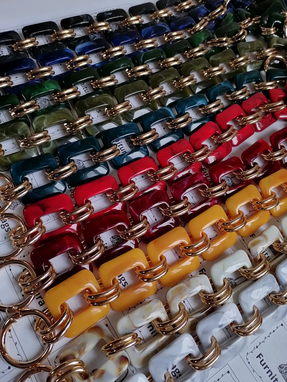 Цепь для сумки акриловая