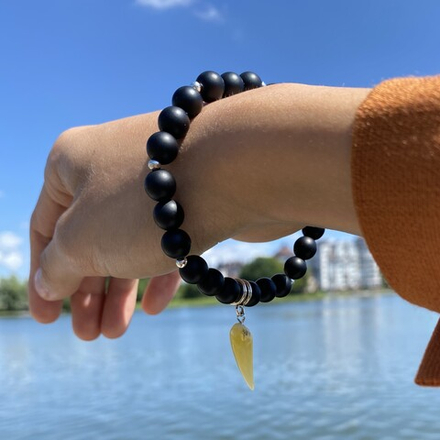 Браслет шунгит+янтарь 15