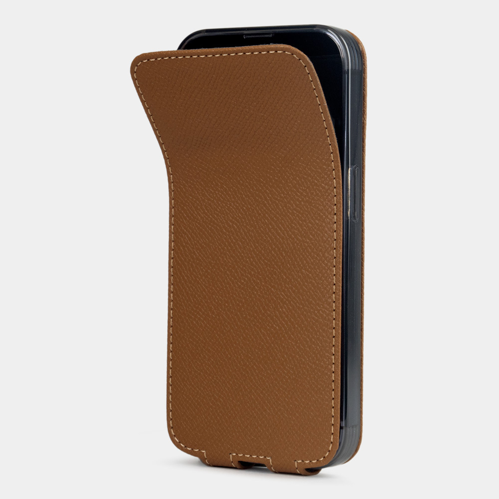 Чехол для iPhone 15 Pro из кожи сафьяно, цвета карамель
