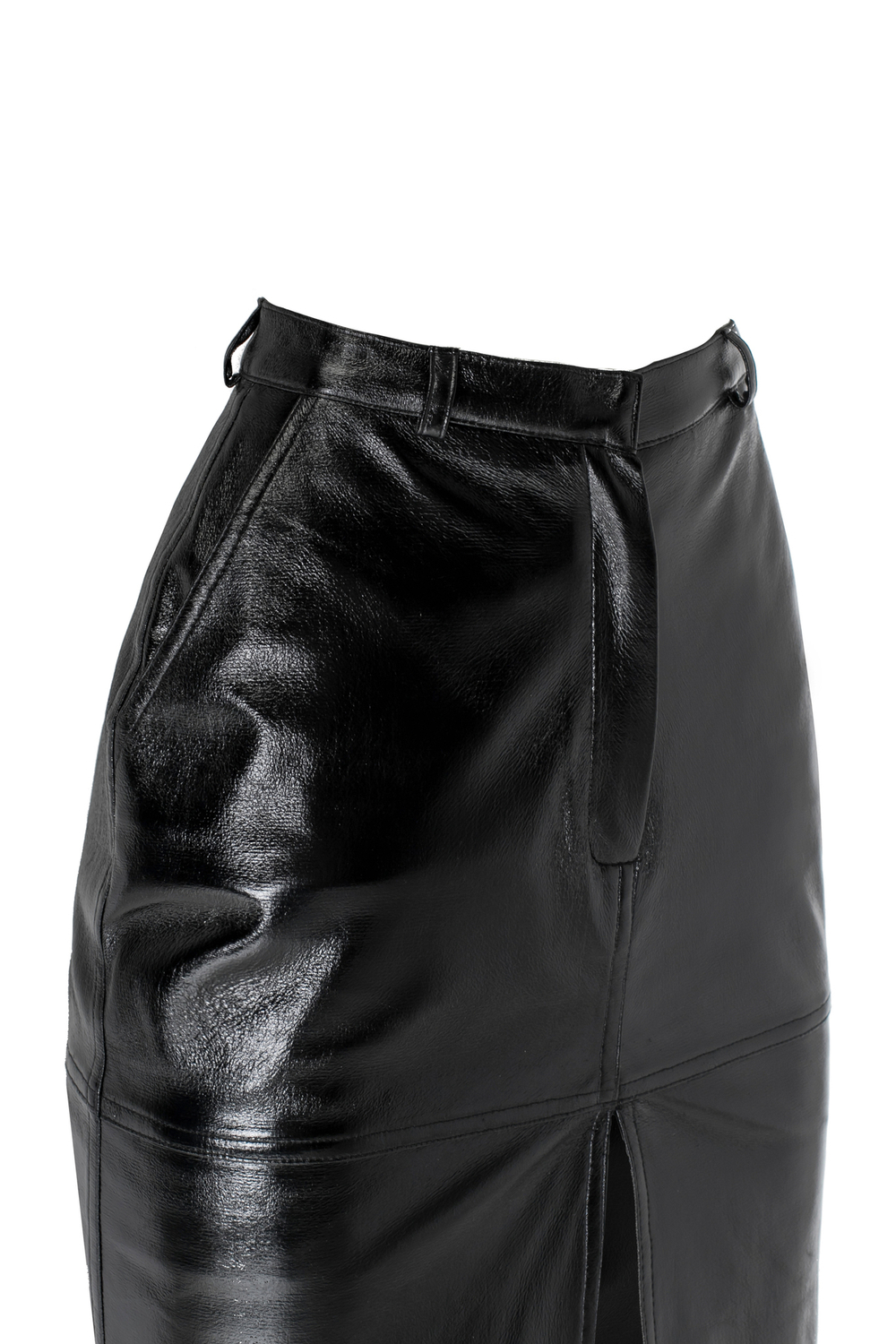 "Glow" Юбка классическая с разрезом спереди из лакированной экокожи на подкладе