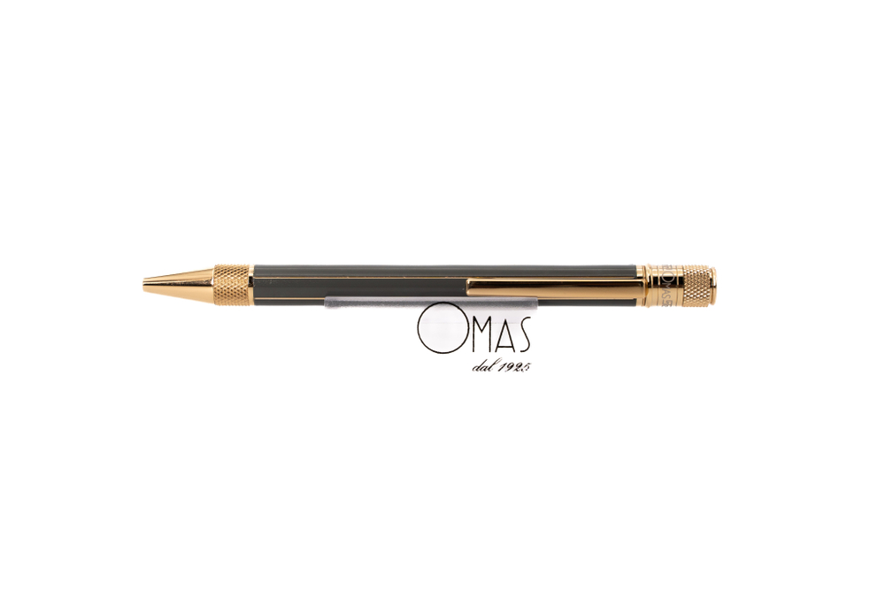 Omas Chic Grey – “Yellow Gold”