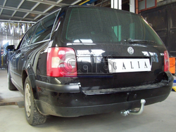 Фаркоп оцинкованный Galia S088A для Skoda Supreb I 2002-2008, Volkswagen Passat B5 седан/универсал 1996-2005(паспорт и сертификат в комплекте)(без электрики)